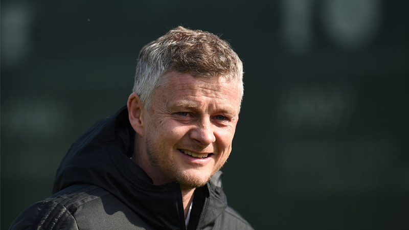 雷恩训练开放日，今夜复出首秀引观众欢呼，足总杯在即，医务组通报恢复的简单介绍